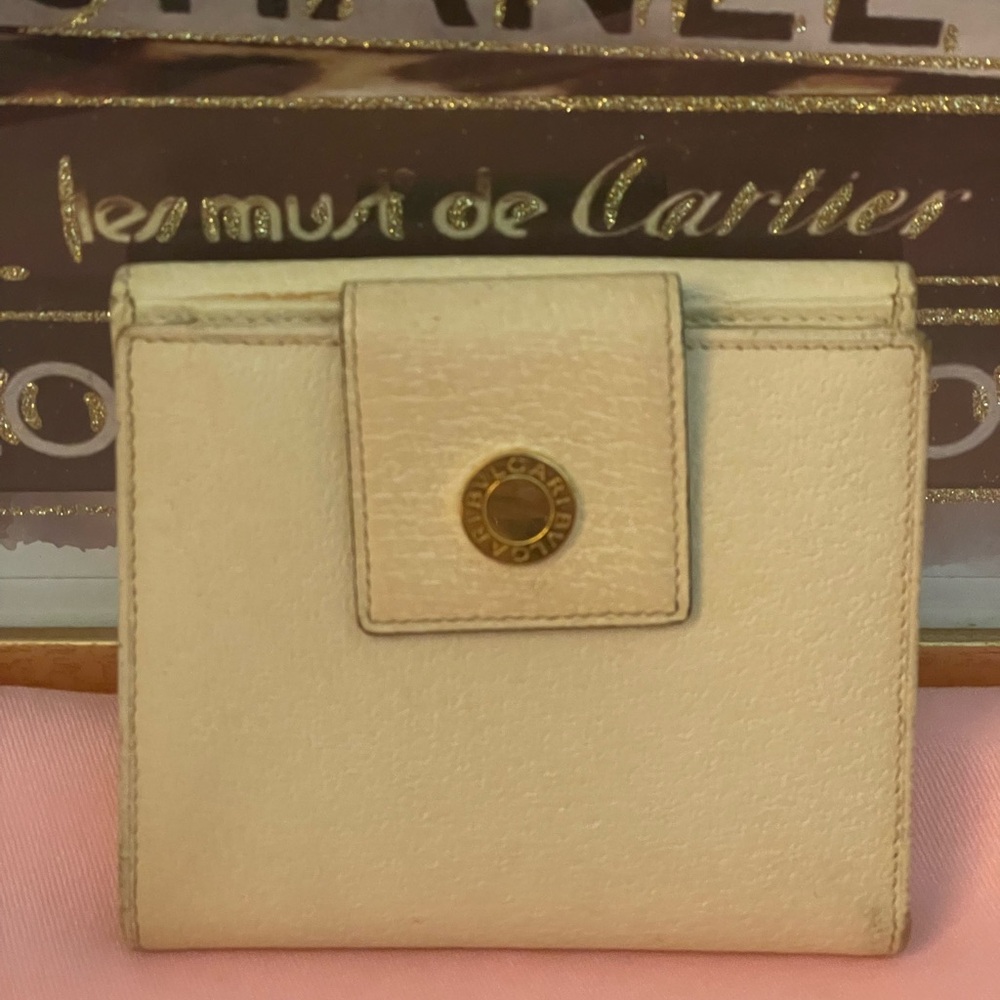 GUC Bvlagari Compact Wallet